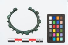 Foto von Bronzeknotenarmreif (NHMW-PRAE-026479)